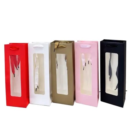 Bolsa elegante con ventana