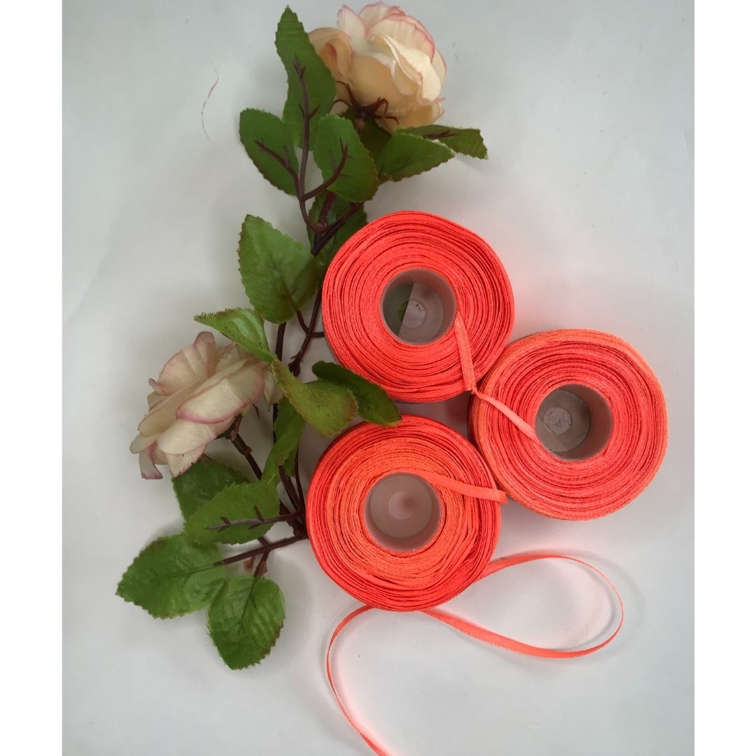Rollo de Cintas Satinadas 1/8" x 100yds