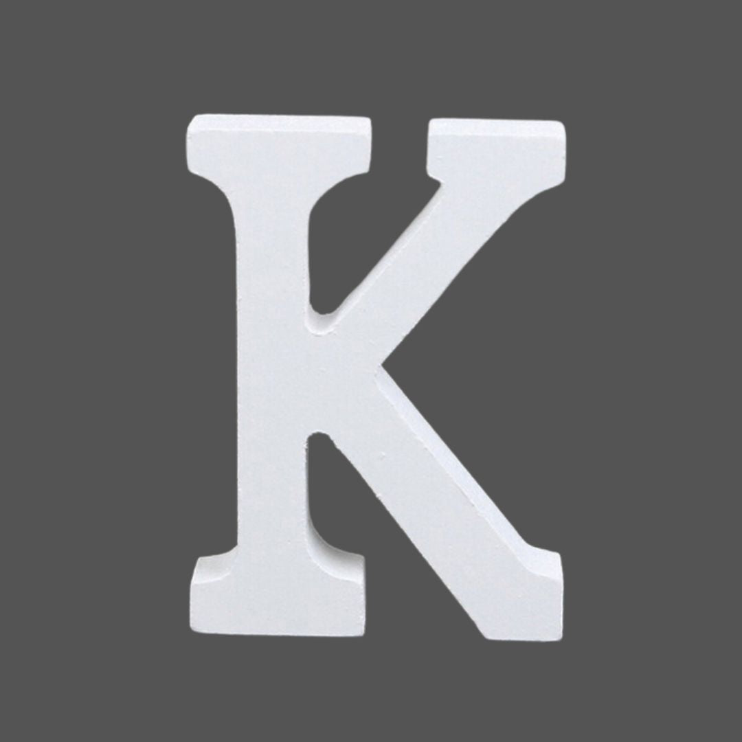 Letras Madera en color blanco. 4.5" pulgadas de largo
