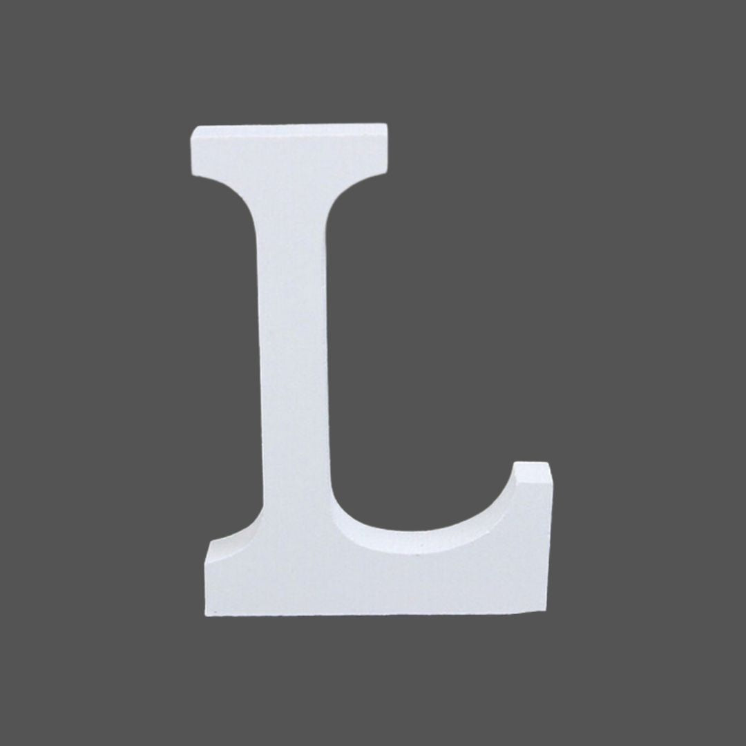 Letras Madera en color blanco. 4.5" pulgadas de largo