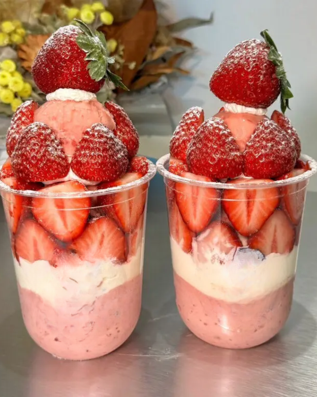 Vasos y Tapas PET de plástico en forma U